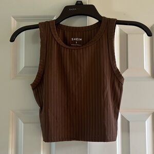 SHEIN EZwear Brown Solid Ribbed Crop
Tank Top Size Small